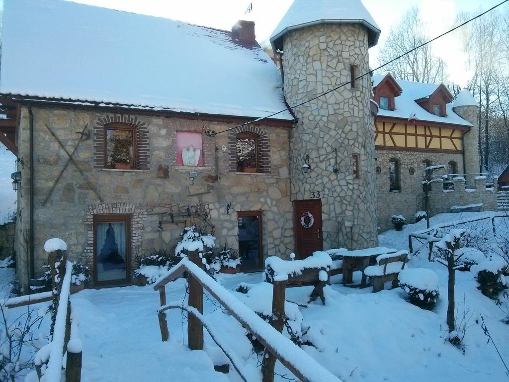 Zbojna Debra Bed & Breakfast Golejow Exterior photo