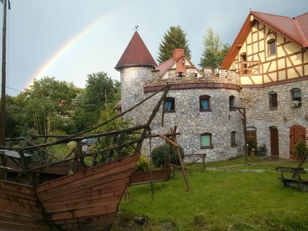 Zbojna Debra Bed & Breakfast Golejow Exterior photo